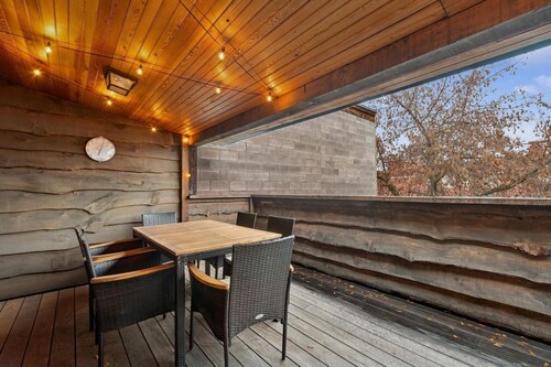 Downtown Whitefish Condo with Private Balcony! Walking Distance to Restaurants!