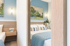 3 chambres, fer et planche à repasser, Wi-Fi, draps fournis
