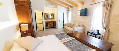Suite Studio Junior