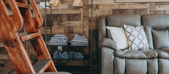 This newly renovated studio apartment is located off of Lincoln Highway in Paradise, making it an extremely central location for Lancaster County attractions. The unique decor and architecture gives it a one of a kind vibe.