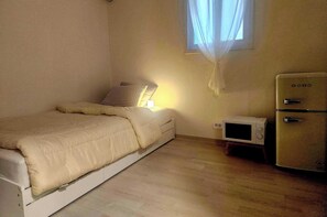 Single Room | Free WiFi