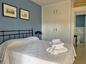 Iron/ironing board, free WiFi, bed sheets - Apartamento Sevilla 38 (Jerez de la Frontera)