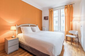2 Schlafzimmer, Schreibtisch, WLAN, Bettwäsche