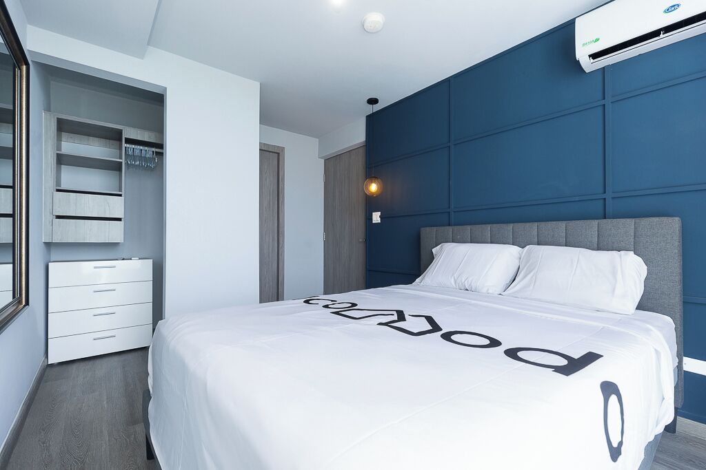 1 bedroom, travel cot, free WiFi, bed sheets