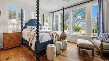 9 slaapkamers, een strijkplank/strijkijzer, gratis wifi, beddengoed