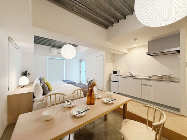 Design Studio, Balcony | Iron/ironing board, free WiFi