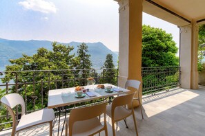 Terrace/patio - Villa Eugenia suite 2 (Carate Urio)