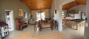 Fireplace - 2 cottages - hot tubs, fireplaces, pool table, sea views, mountain views, wi-fi (Pringle Bay, Overstrand, South Africa)