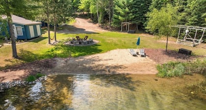 Turtle Lake Beach House - Get Up North Retreats
