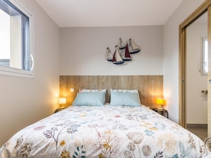 1 makuuhuone, vauvan matkasänky, ilmainen Wi-Fi, vuodevaatteet