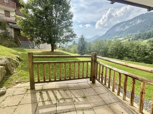 Apartamento familiar en Flumet con piscina y parking