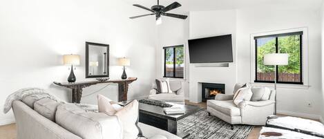 Smart TV, fireplace, DVD player, offices