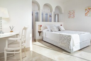 3 chambres, fer et planche à repasser, lit parapluie, Wi-Fi gratuit