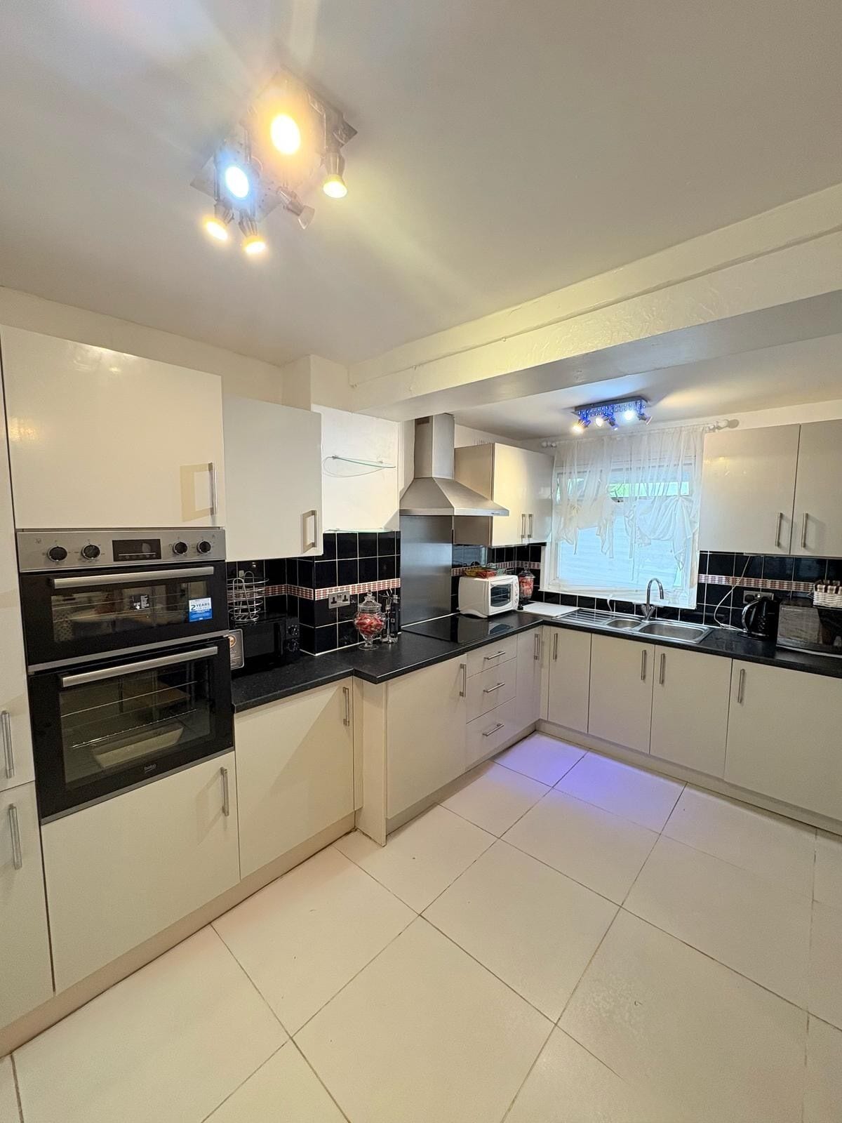 Microwave, oven