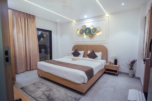 高級寢具、羽絨被、Select Comfort 床墊、手提電腦工作空間