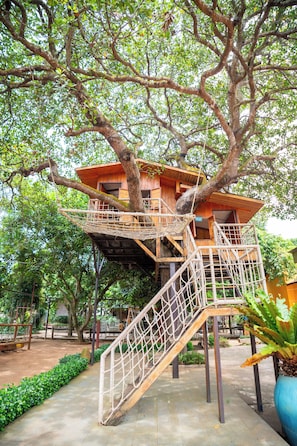 Panoramic-Baumhaus, Gartenblick | Terrasse/Patio
