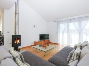 كوخ | منطقة المعيشة