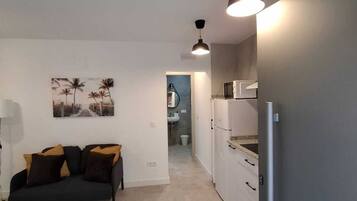 Comfort studio, patio, uitzicht op stad | Interieur