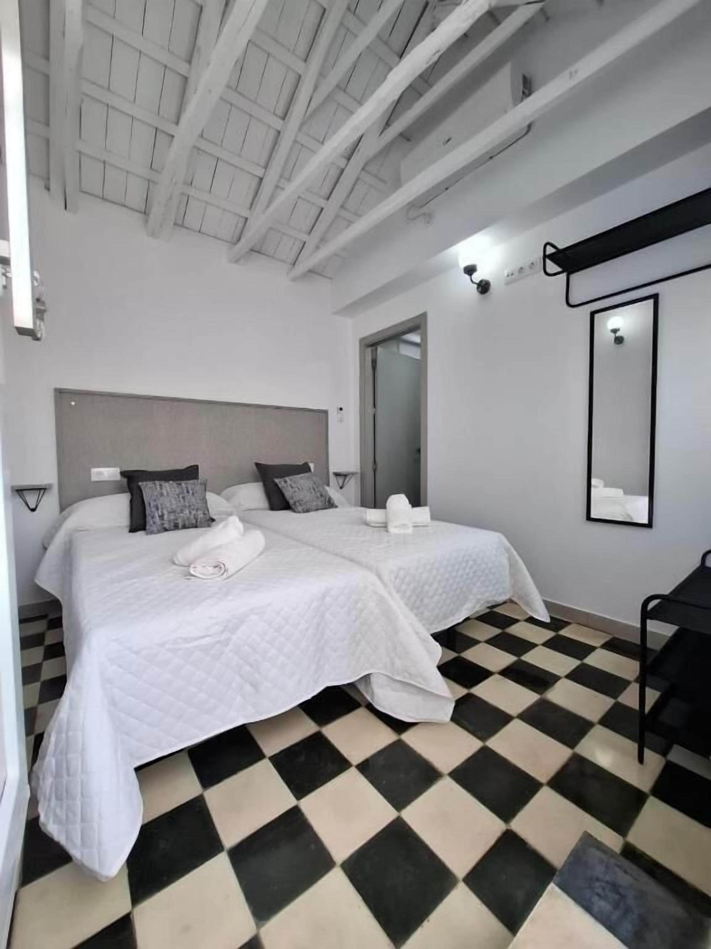 Desk, laptop workspace, free WiFi