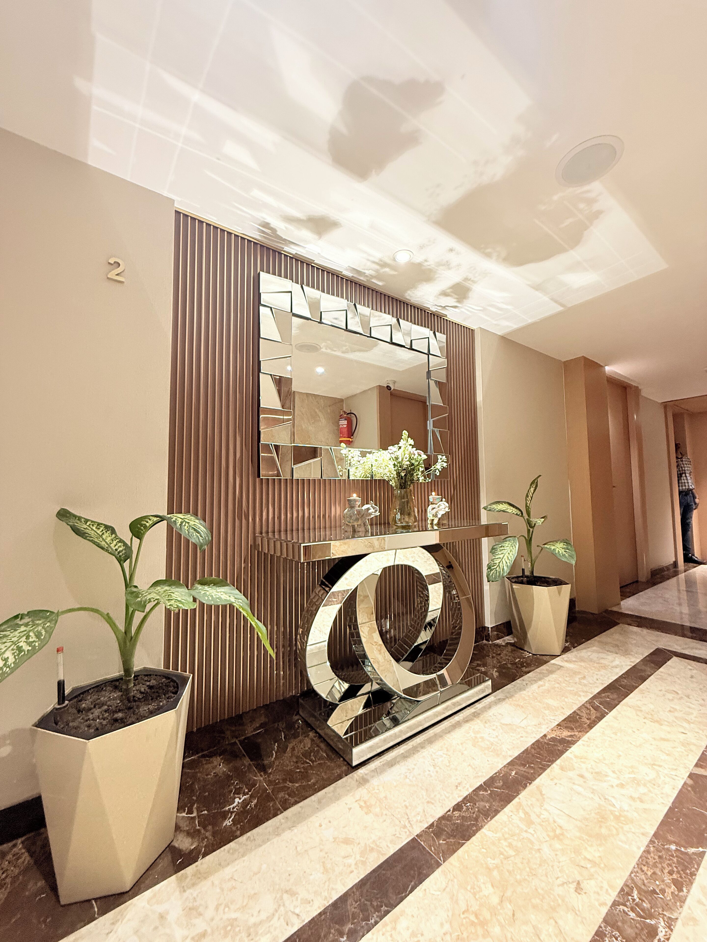 المنشأة من الخارج