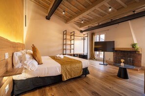 Junior Quadruple Room, City View | In-room safe, desk, iron/ironing board, free WiFi