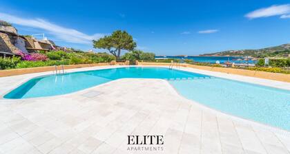 Villa on the Gulf of Pevero with access to the sea