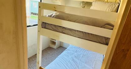 Welshpool Twin Ayre Caravan - Escape to Nature