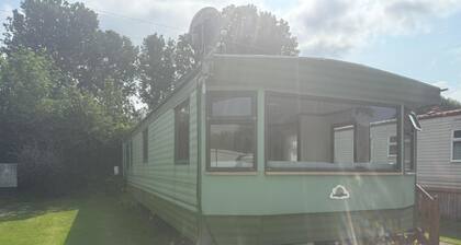 Welshpool Twin Ayre Caravan - Escape to Nature