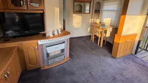 Interior - Welshpool Twin Ayre Caravan - Escape to Nature (Welshpool)