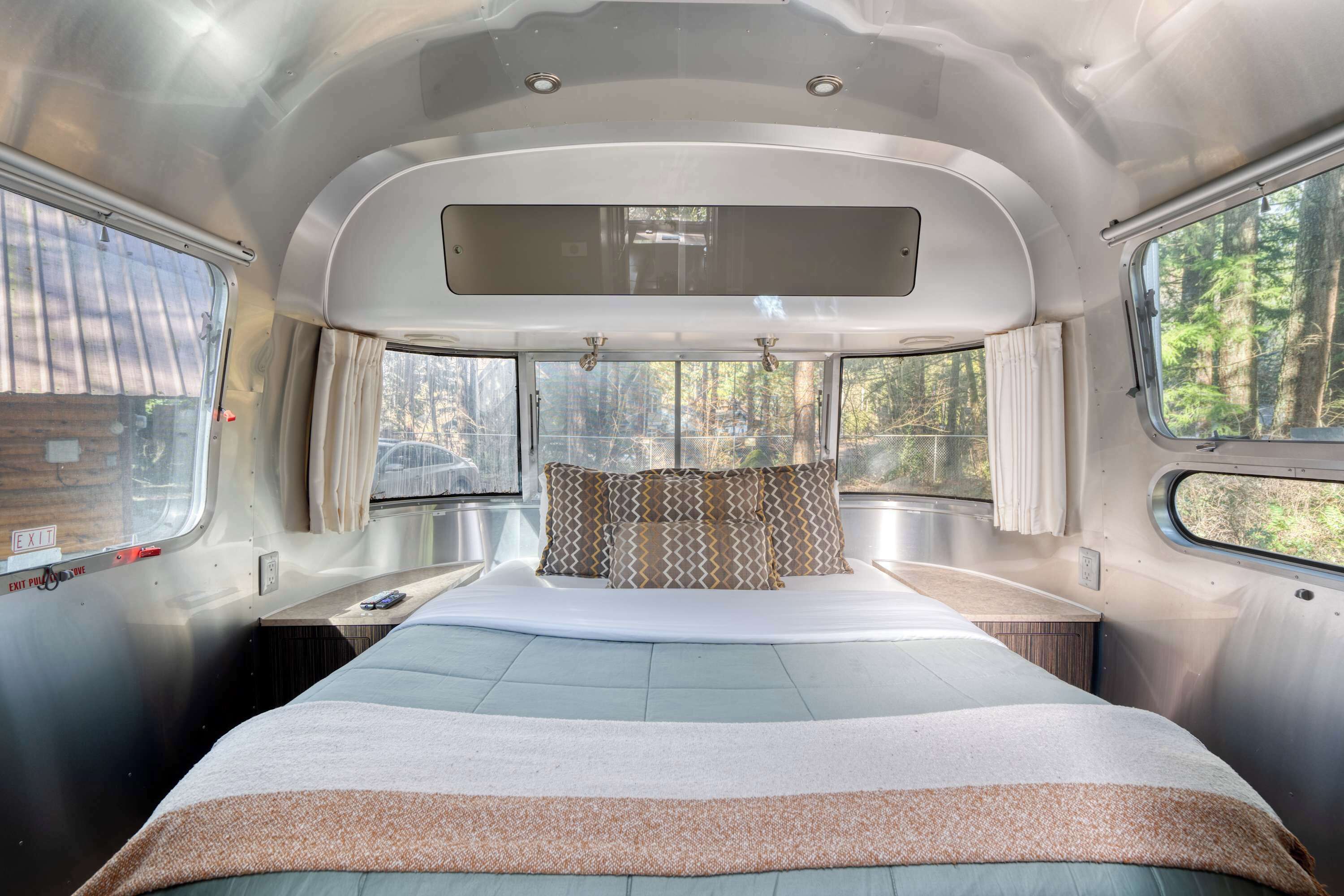 3 chambres, fer et planche à repasser, lit de bébé portatif, Wi-Fi