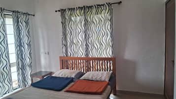 3 bedrooms, WiFi, bed sheets