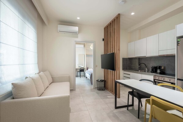 Smart TV, offices