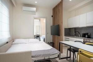 1 bedroom, iron/ironing board, travel crib, free WiFi