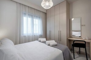 1 bedroom, iron/ironing board, travel crib, free WiFi