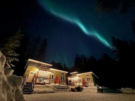 Exterior. Modern Tiny House in Seward - 5 Min to Harbor & Tours