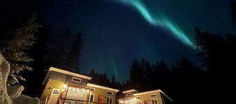 Modern Tiny House in Seward - 5 Min to Harbor & Tours