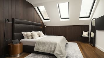 Suíte júnior | Cofres nos quartos, cortinas blackout, quartos à prova de som