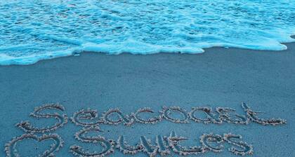 2bd2bth Partial Ocean view Ste w/ balcony, Pool, nearby dining, beach access