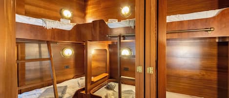 Standard Studio, Sea View, Sea Facing (Portofino Sea View Home in Paraggi) | Free WiFi, bed sheets