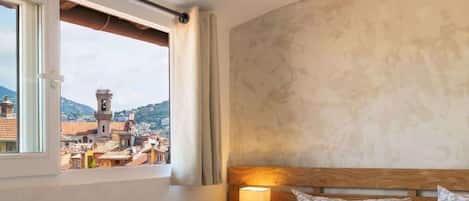 1 chambre, fer et planche à repasser, Wi-Fi gratuit, draps fournis