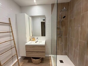 Dusche