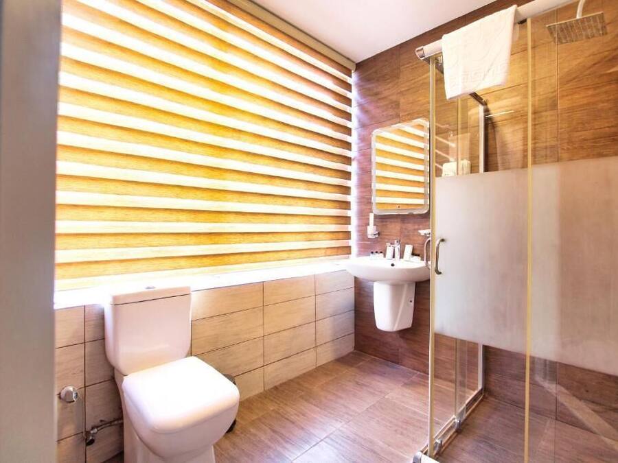 Shower, free toiletries, hair dryer, bathrobes