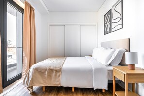 2 多间卧室、熨斗/熨衣板、WiFi、床单