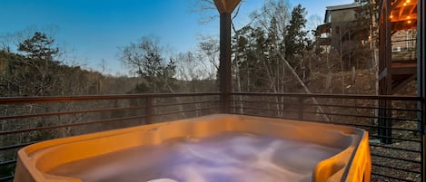 Bain à remous extérieur