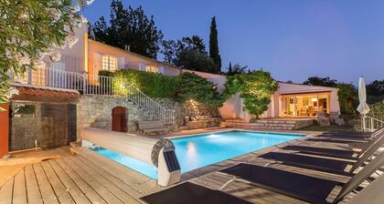Maison de campagne avec piscine privée, calme confort & nature
