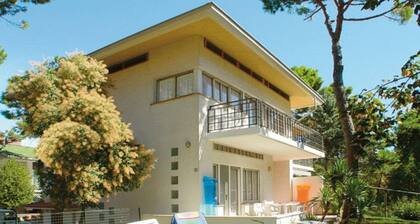 Nice an Welcoming Villa With Patio and Garden