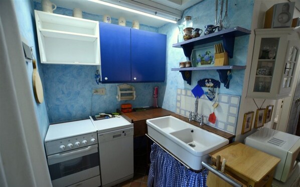 Villa, Multiple Bedrooms, Patio, Garden View | Interior