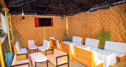 Room-the Keza Hotel in Unique Quit Atmos