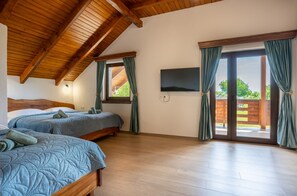 3 bedrooms, free WiFi, bed sheets - Villa Brusiana with covered heated pool (Brušane)