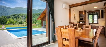 Villa Brusiana with heated pool